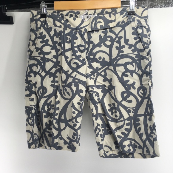 Tibi | Grey and Ivory Bermuda Printed Shorts 6 - Picture 1 of 4